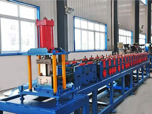 山西阴角门框机