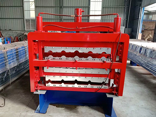 山西彩钢三层压瓦机